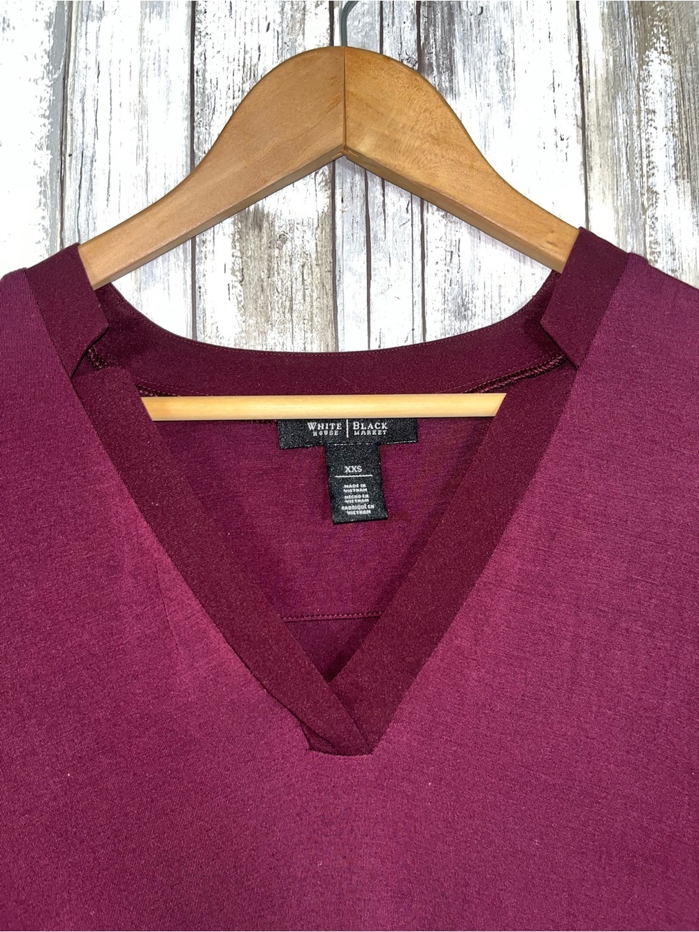 White House Black Market Burgundy V Neck Top XXS Asymmetrical Hem Stretch Blouse - Picture 2 of 6
